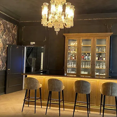 Du Theatre Hotel 3*