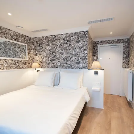 Du Theatre Hotel 3*