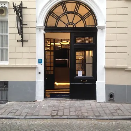 Hotel Du Theatre