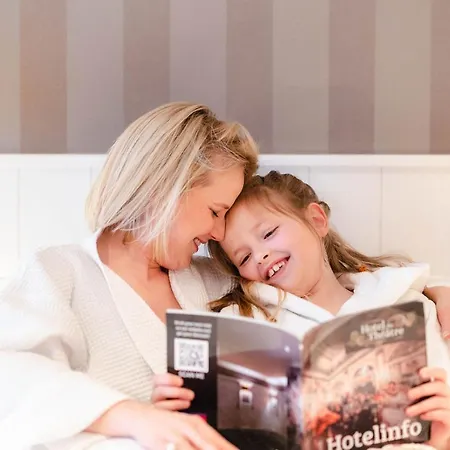 Du Theatre Hotell