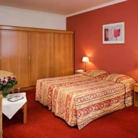 Hotel Du Theatre 3*