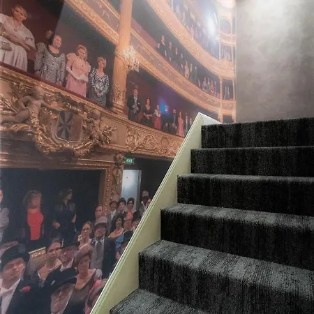 Du Theatre Hotel 3*